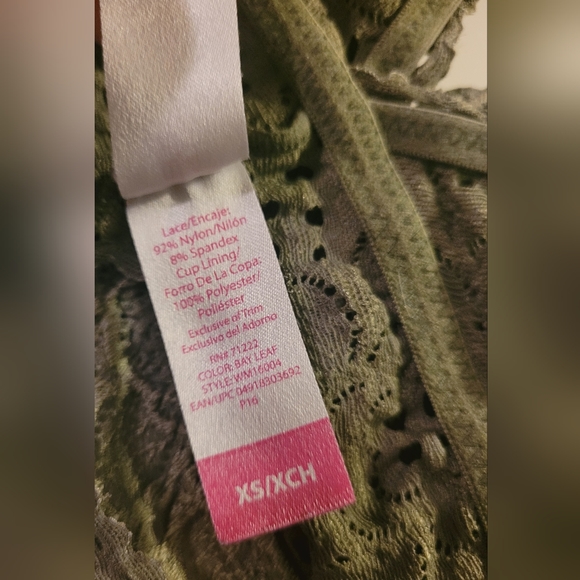 No Boundaries Pull-On Bralette - Picture 8 of 9